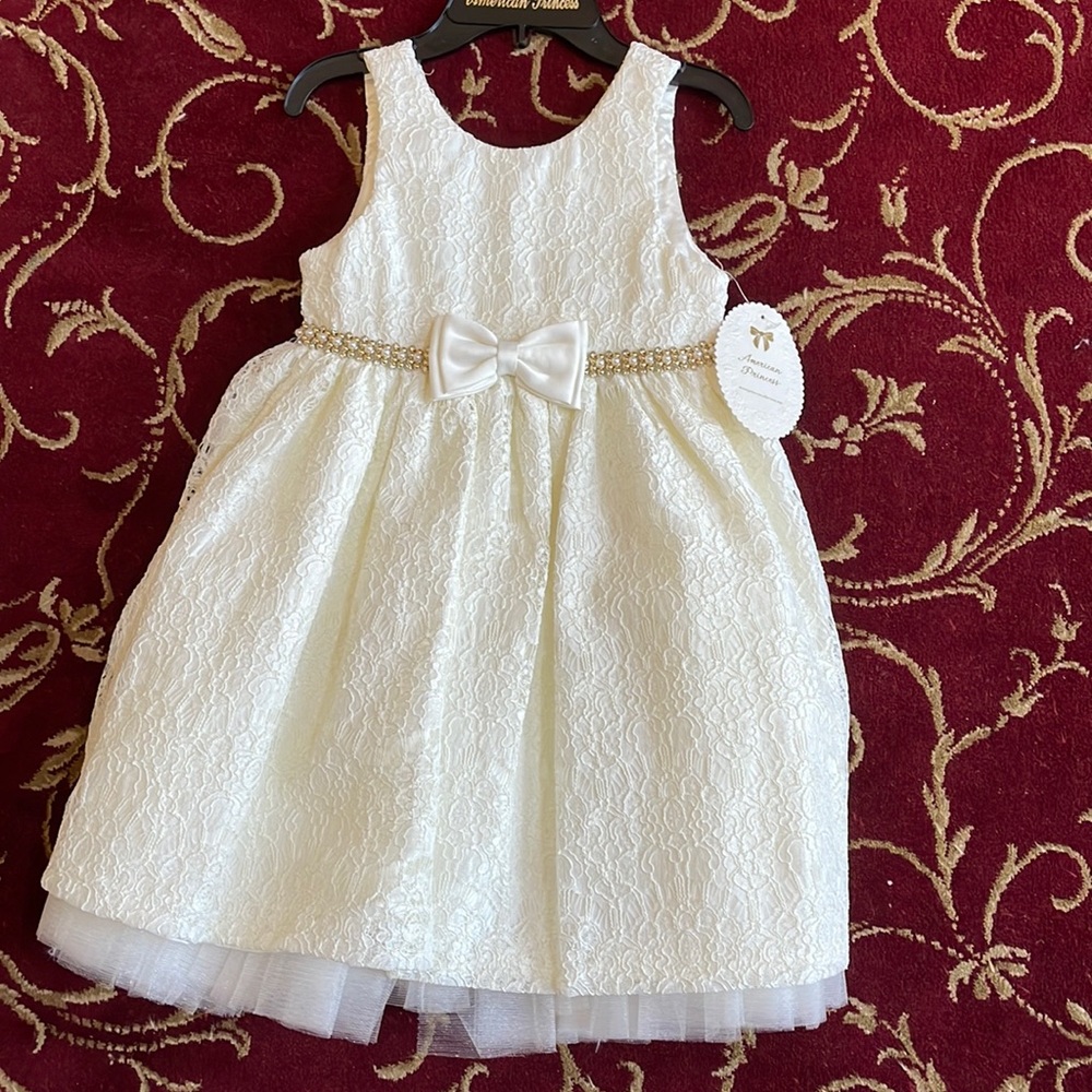 Girls dress